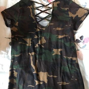 Camo T shirt with crossed detailing